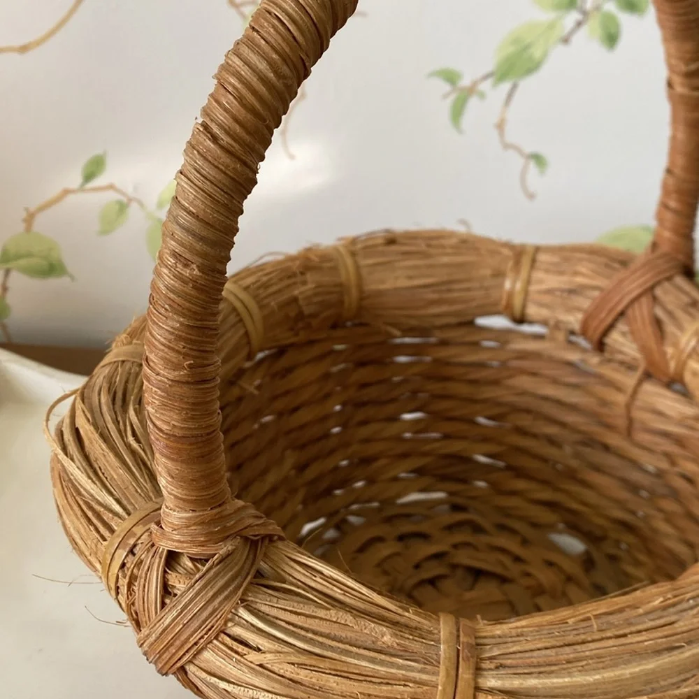 Vintage Handmade Rustic Woven Egg Basket